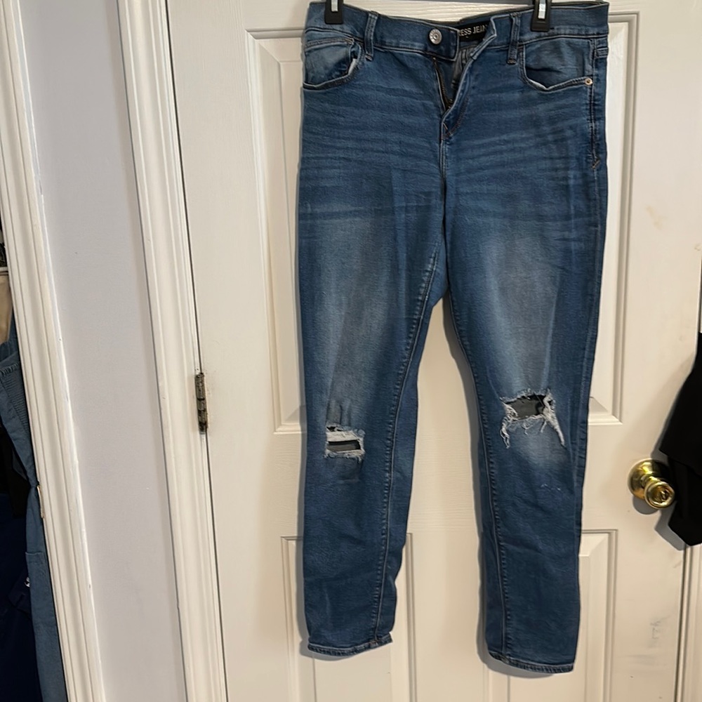 Express Jeans